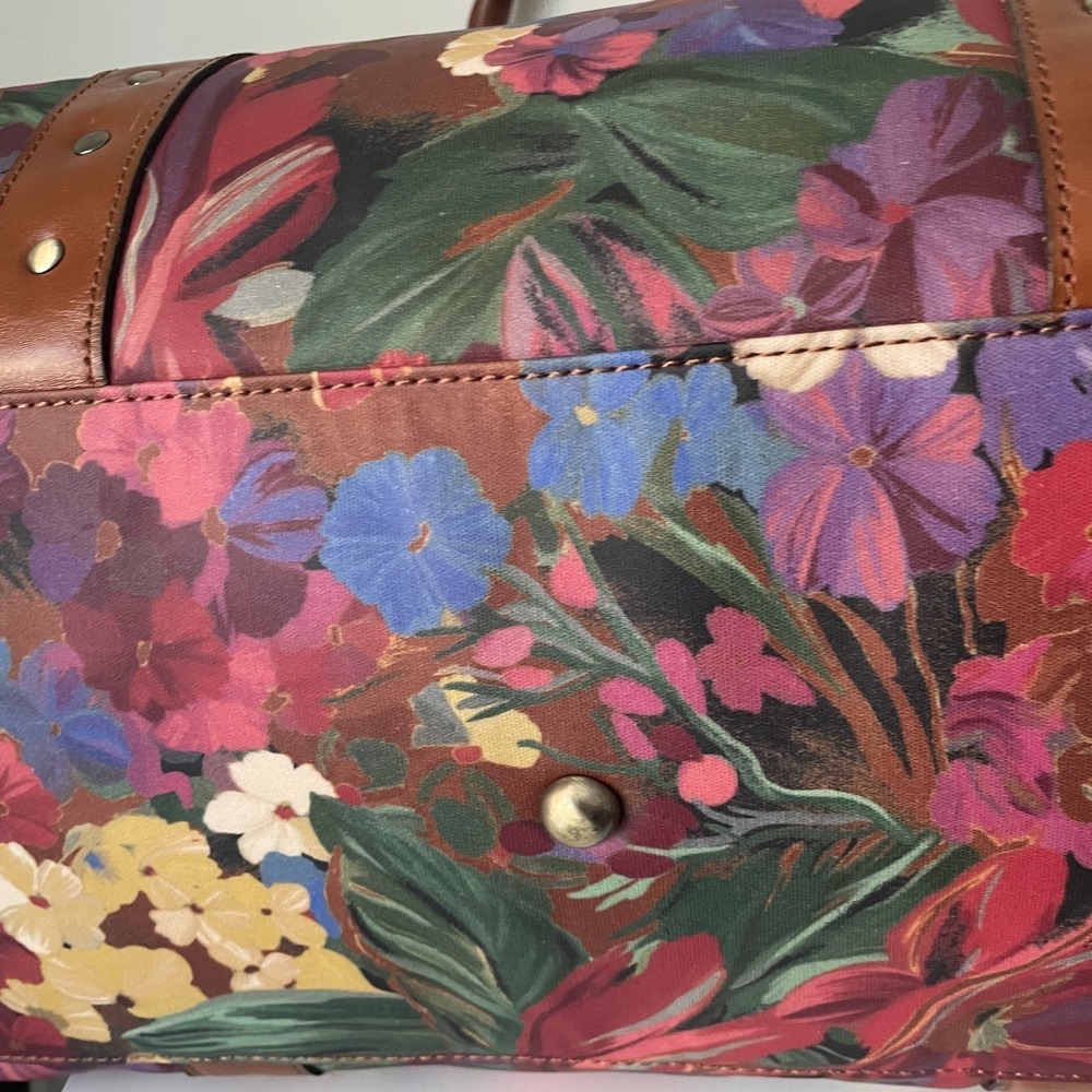 Patricia Nash Milano Patina Summer Florals Duffle Weekender Bag W/ Unused Strap - Picture 5 of 14